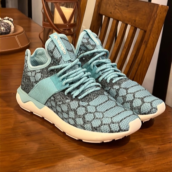 Adidas Tubular Runner Prime Knit shoes sneakers new B25572 Mens Size 10 - Picture 1 of 11